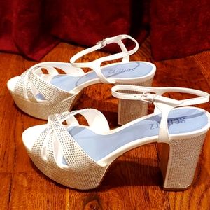 Schutz Keefa Crystal Sandal - Satin Glamour Deluxe Nappa White